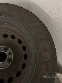 4 gomme invernali Kleber 175/65 R14 + cerchi f500