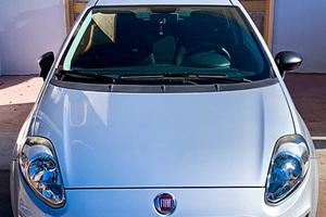 Fiat Punto 1.2 8V Street 2018