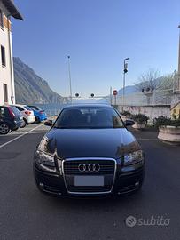 Audi A3 II 8P 1.6 FSI Ambition 115cv FL