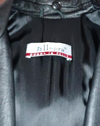 Giacca in pelle da donna 