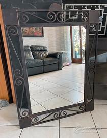 Specchio in ferro battuto