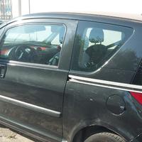 PEUGEOT 1007 1.4 (65 CV) – Ideale per Neopatentati