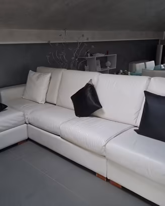 Divano letto bianco