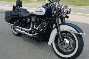 Harley davidson heritage 114