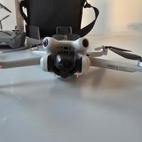 DJI mini 4 pro fly more combo + SD 128Gb