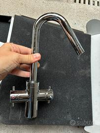 Rubinettria lavabo Cristina mod. fiori