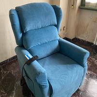 Poltrona relax alzapersona NUOVA