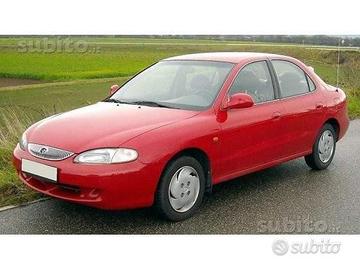 Parabrezza Hyundai Elantra/Lantra II serie (95-00)