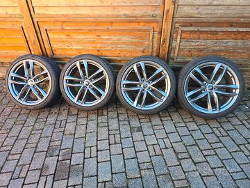 Cerchi in lega originali Audi con gomme al 85/90%