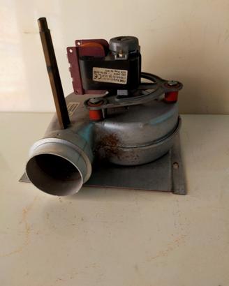 Baltur estrattore ventilatore fumi usato perfetto