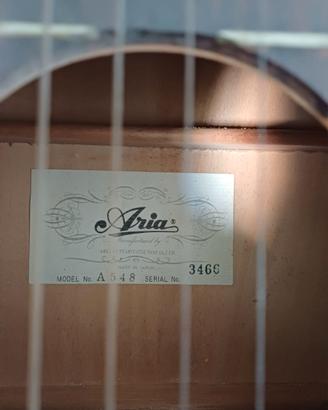 chitarra acustica ARIA mod. A 548