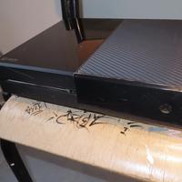 xbox one + 3 joestick+ vari giochi