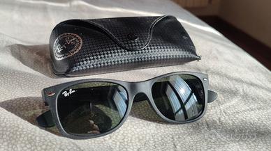 Occhiali da sole Ray-Ban New Wayfarer RB2132