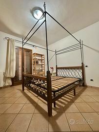 Letto matrimoniale a baldacchino - rete inclusa