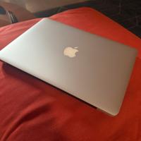 Mac Book Pro i7