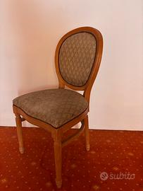 Sedia legno e tessuto.