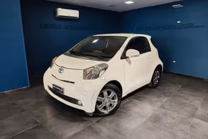 Toyota iQ 1.0 68cv CVT CAMBIO AUTOMATICO
