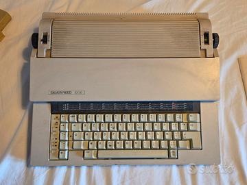 Silver-Reed EX30 - macchina da scrivere
