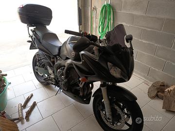 Yamaha FZ6 FAZER
