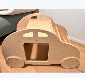 Libreria montessori macchina