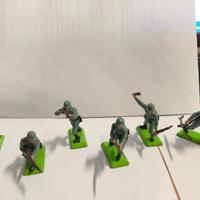 Lotto 6 Soldatini Britains Deetail LTD 1971 Tedesc