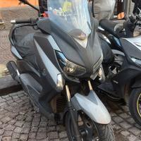 Yamaha scooter XMAX 250