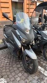 Yamaha scooter XMAX 250