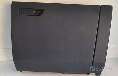 CASSETTO PORTAOGGETTI CUPRA FORMENTOR