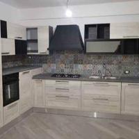 Cucina completa e annesso soggiorno 