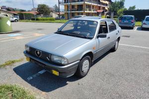 Alfa romeo 33 quadrifoglio oro