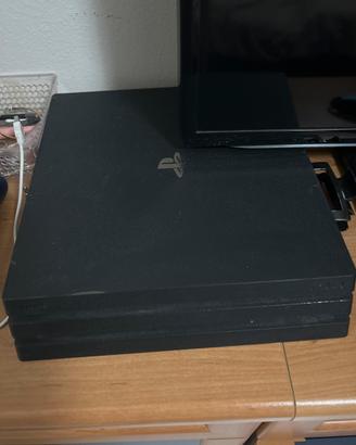PS4 PRO