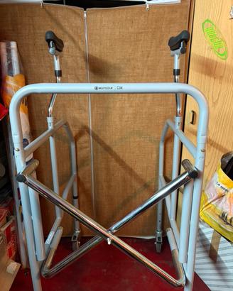 Deambulatore ascellare