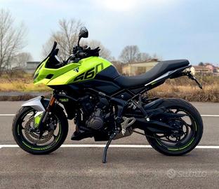 TRIUMPH TIGER SPORT 660 800 MY25 scarico SPARK