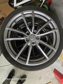 Cerchi 19" originali vw mod. Pretoria + semislick