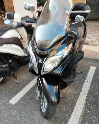 suzuki Burgman 400 