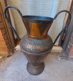 Anfora o portaombrelli in rame