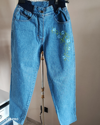 Jeans ricamato taglia 44