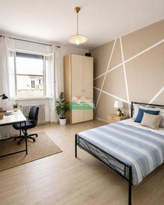 Stanza in appartamento di 100 m² a Ravenna