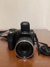 Macchina fotografica digitale Fuji Finepix S5600