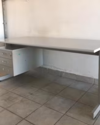 Scrivania ufficio 174x80cm
