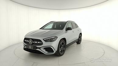 MERCEDES-BENZ GLA 180 d Automatic