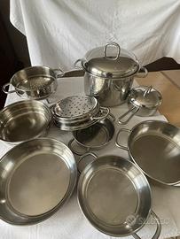 Batteria 11 pezzi acciaio inox 18/10