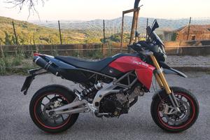 Aprilia Dorsoduro 750