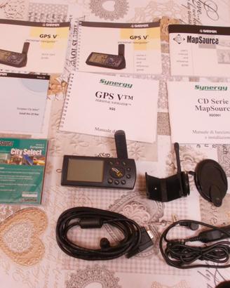 NAVIGATORE SATELLITARE GARMIN GPS V
