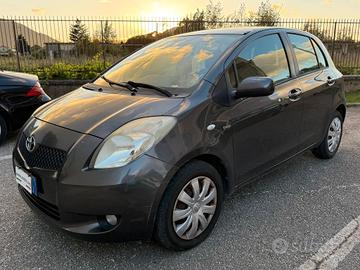 Toyota Yaris 5 Porte Yaris 5p 1.4 d-4d Navy