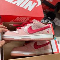 Nike Dunk SB Fragola Velluto  EU 40