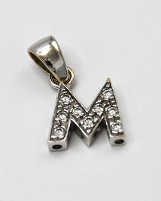 Ciondolo iniziale M oro bianco 18 kt zirconi A.145
