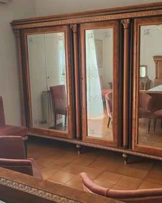 Camera da letto in radica di noce 