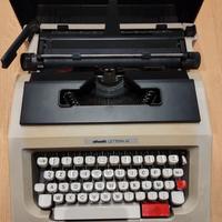 Macchina da scrivere Olivetti lettera 42