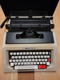 Macchina da scrivere Olivetti lettera 42